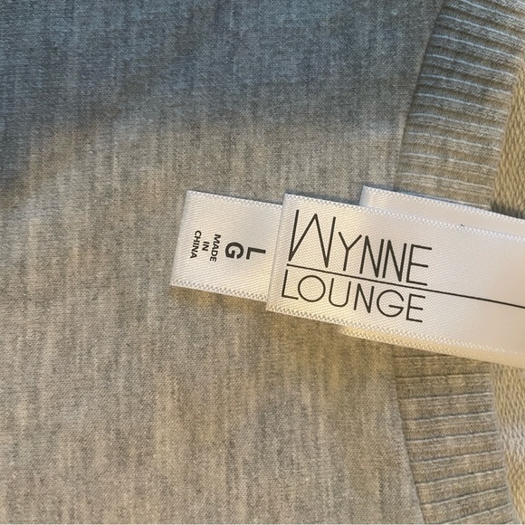 Wynne Lounge -lounge wear size large. - Picture 4 of 9